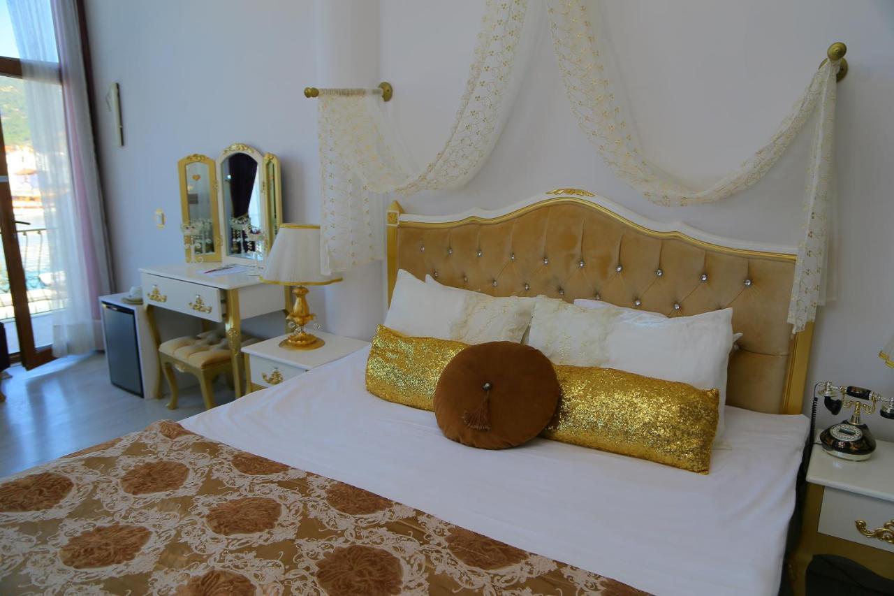 Huri & Nuri Hotel (Adults Only) فوكا المظهر الخارجي الصورة