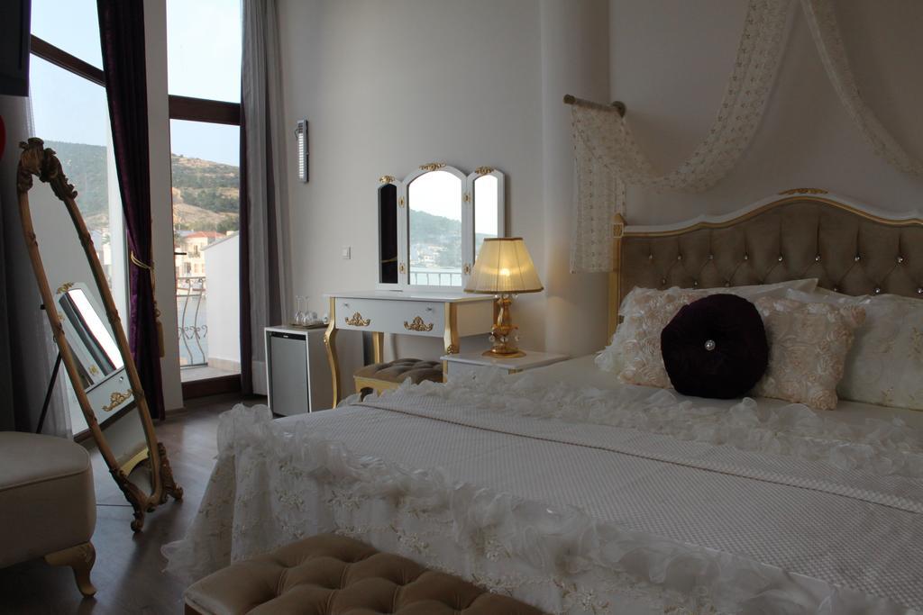 Huri & Nuri Hotel (Adults Only) فوكا المظهر الخارجي الصورة