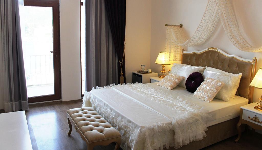 Huri & Nuri Hotel (Adults Only) فوكا المظهر الخارجي الصورة