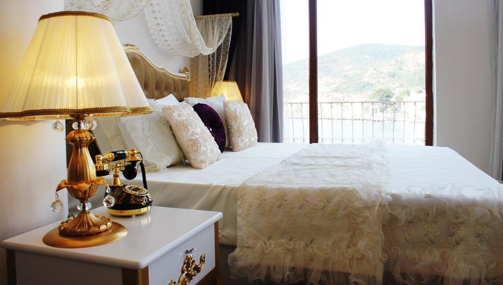 Huri & Nuri Hotel (Adults Only) فوكا المظهر الخارجي الصورة