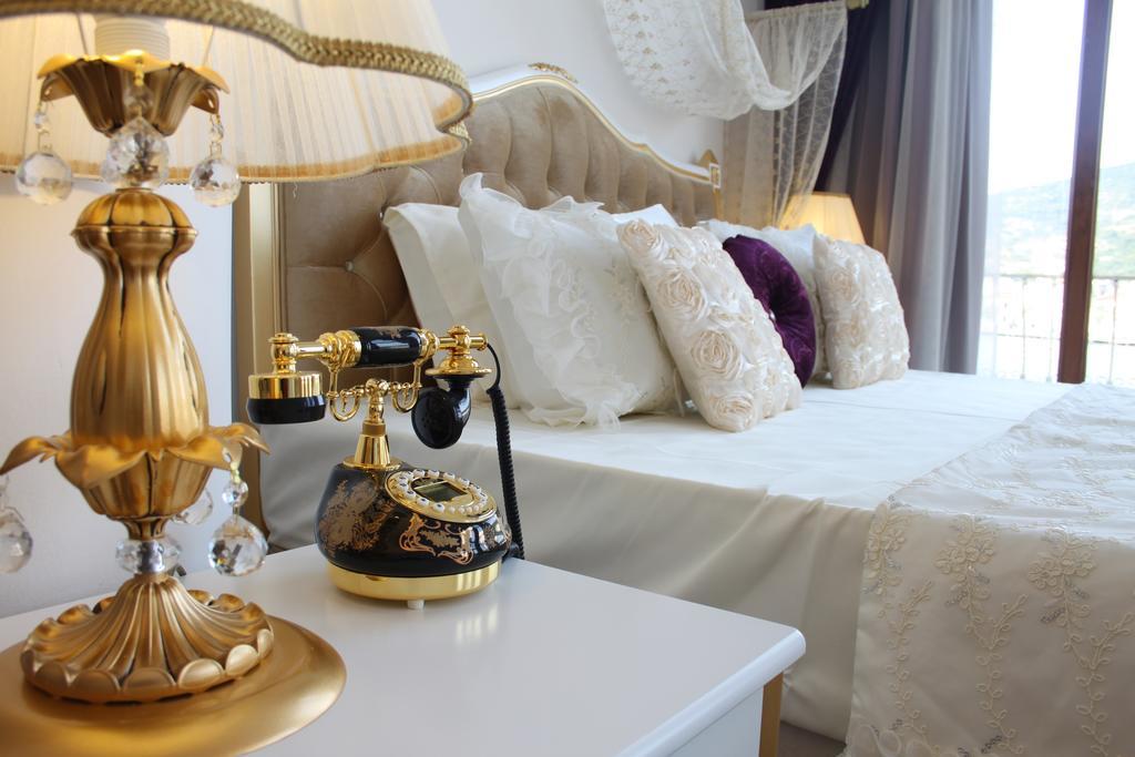 Huri & Nuri Hotel (Adults Only) فوكا المظهر الخارجي الصورة